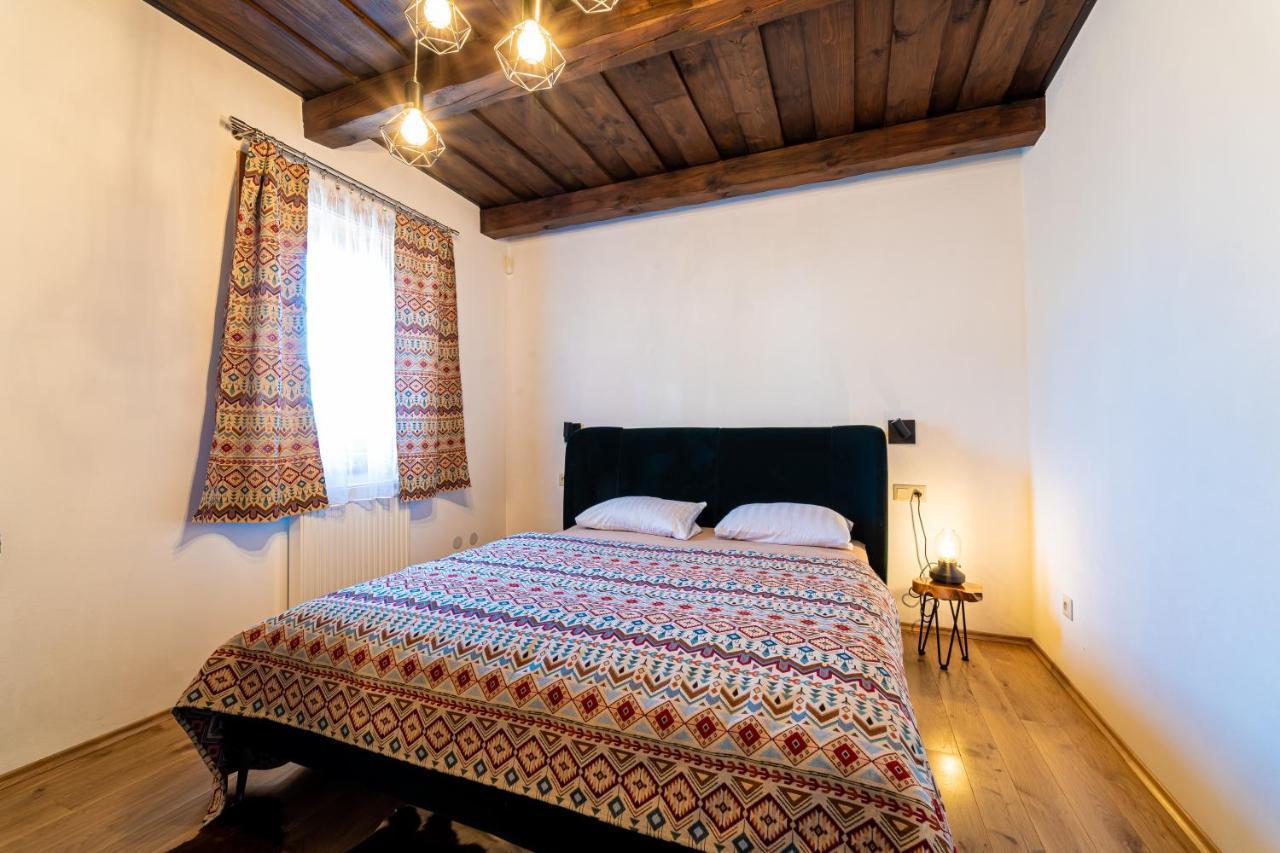 Ranc Pod Ostrou Skalou Guest House Stratena Ngoại thất bức ảnh