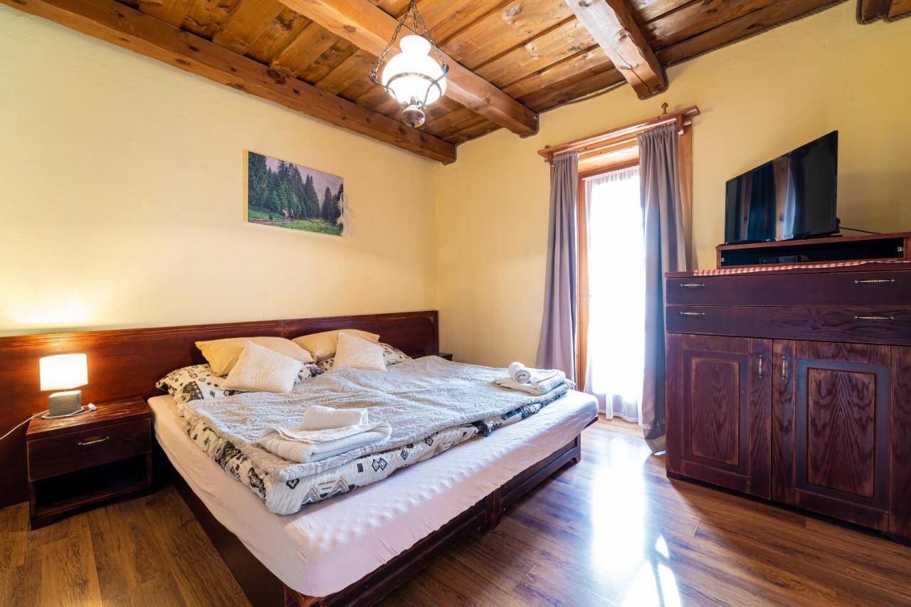 Ranc Pod Ostrou Skalou Guest House Stratena Ngoại thất bức ảnh