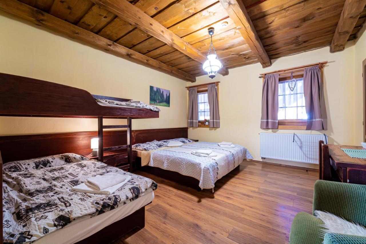 Ranc Pod Ostrou Skalou Guest House Stratena Ngoại thất bức ảnh