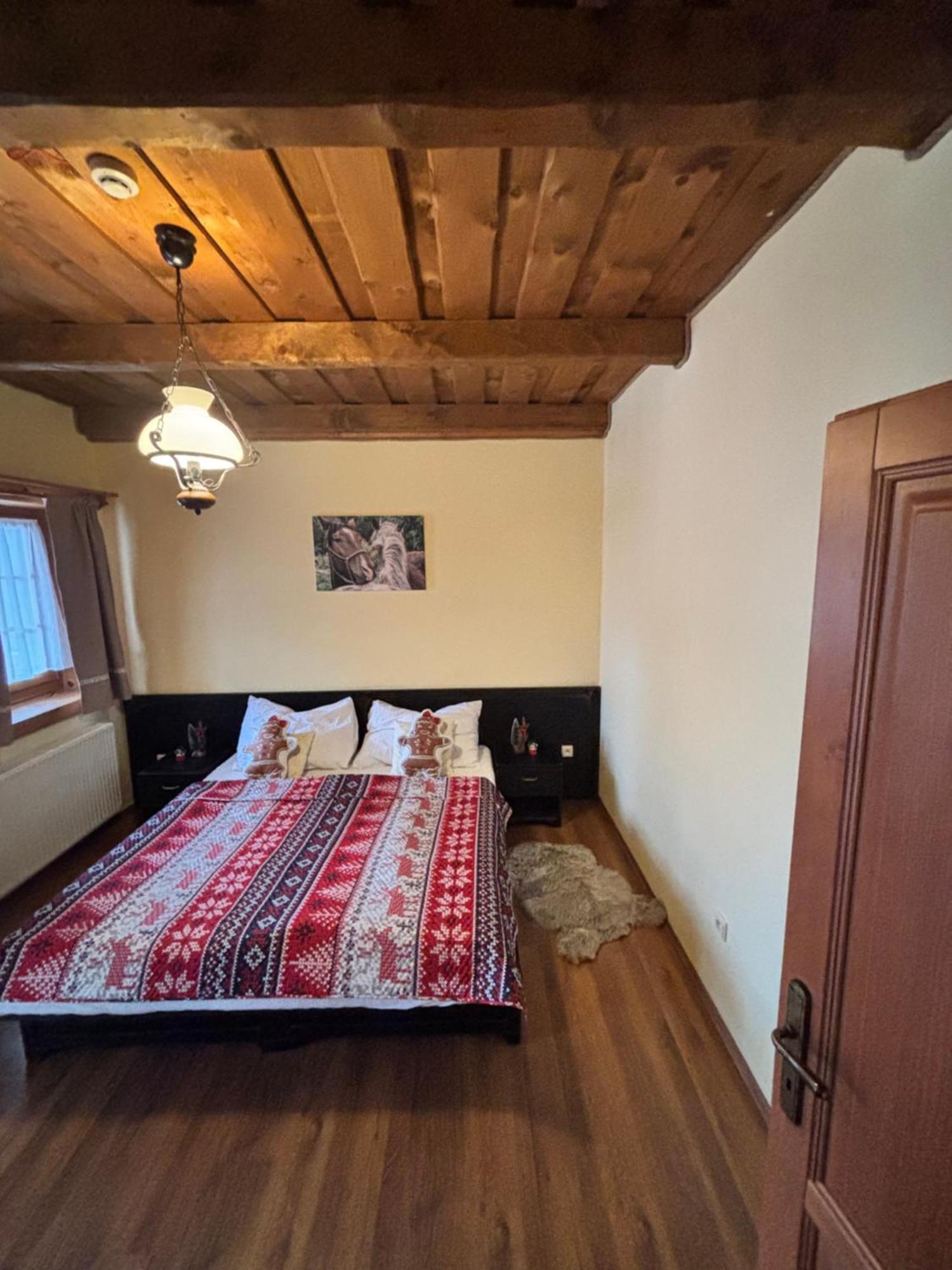Ranc Pod Ostrou Skalou Guest House Stratena Ngoại thất bức ảnh