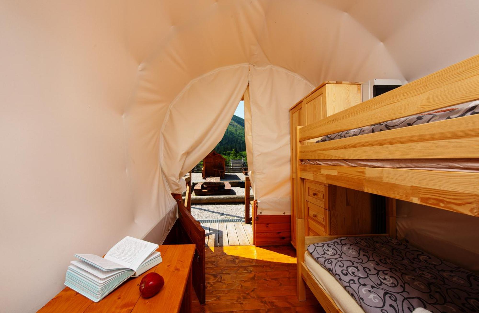 Ranc Pod Ostrou Skalou Guest House Stratena Ngoại thất bức ảnh