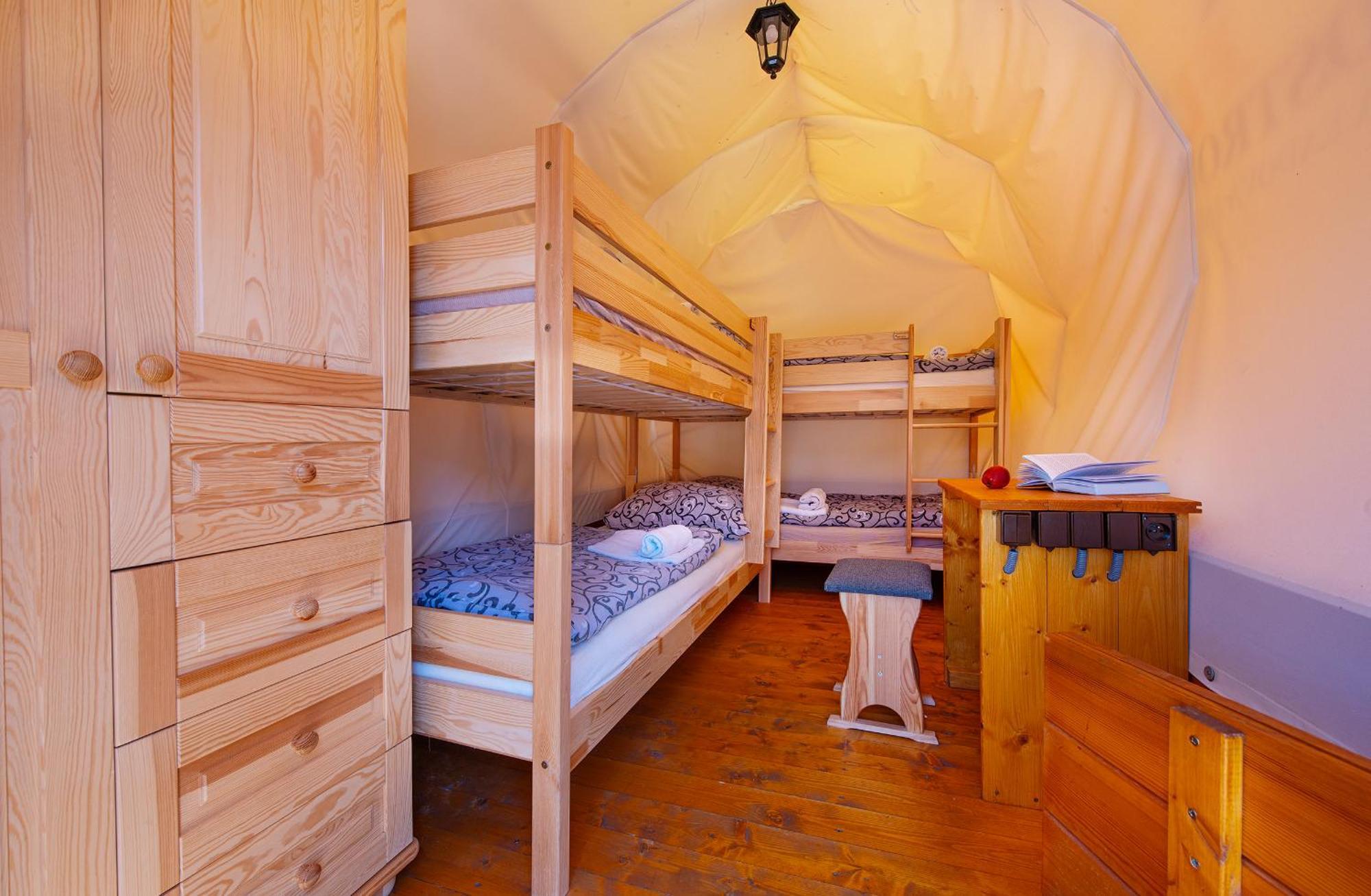 Ranc Pod Ostrou Skalou Guest House Stratena Ngoại thất bức ảnh